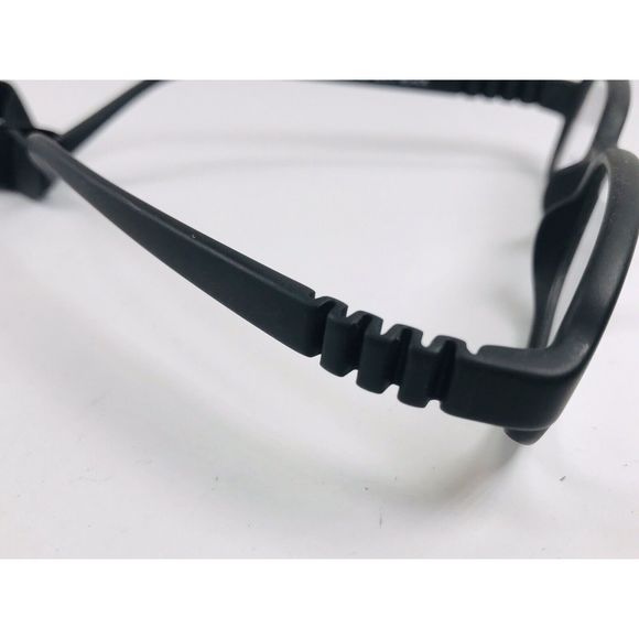 New TOTS Matte Black MIRACLE Eyeglasses for KIDS 45mm with Case & Strap - Picture 4 of 7